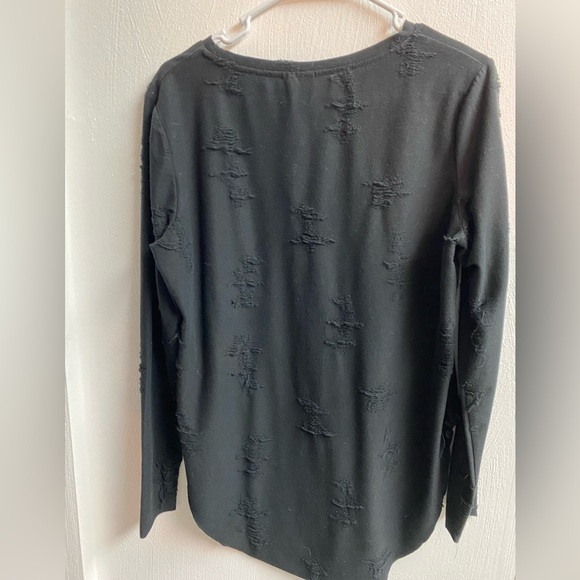 H&M “divided” torn black long sleeve shirt, size Medium - Picture 5 of 5